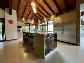 Casa Campestre Como Nueva Un Solo Nivel Parcelacion Llanogrande