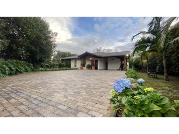 Casa Campestre Como Nueva Un Solo Nivel Parcelacion Llanogrande