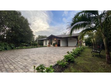 Casa Campestre Como Nueva Un Solo Nivel Parcelacion Llanogrande