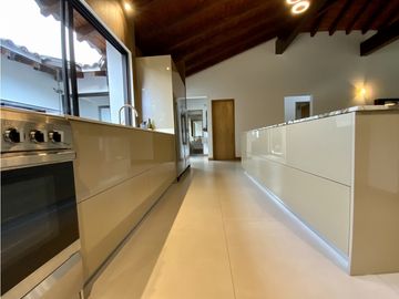 Casa Campestre Como Nueva Un Solo Nivel Parcelacion Llanogrande