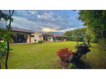 Casa Campestre Como Nueva Un Solo Nivel Parcelacion Llanogrande