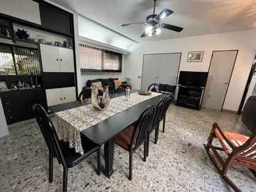 Casa en venta en Wilde