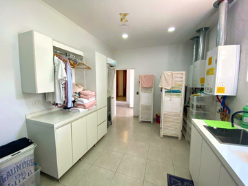 Condominio Santa Esther, son dos casas en el Terreno.