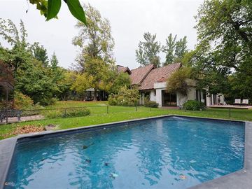 Casa en Venta en Camino Otoñal / Camino Las Flores