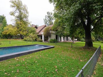Casa en Venta en Camino Otoñal / Camino Las Flores
