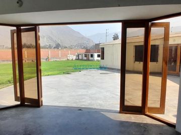 Casas Venta AV.  Los Tucanes   - LURIGANCHO