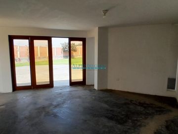 Casas Venta AV.  Los Tucanes   - LURIGANCHO