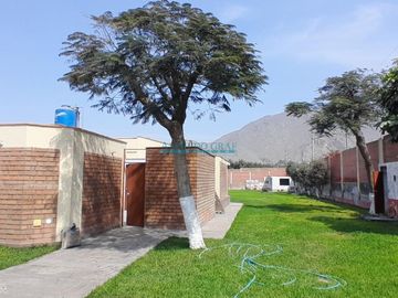 Casas Venta AV.  Los Tucanes   - LURIGANCHO