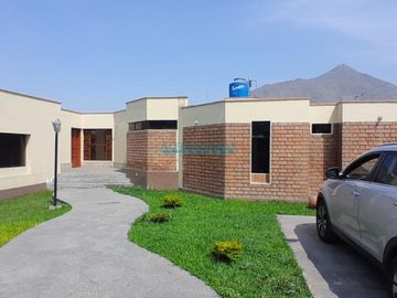 Casas Venta AV.  Los Tucanes   - LURIGANCHO