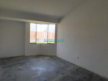 Casas Venta AV.  Los Tucanes   - LURIGANCHO