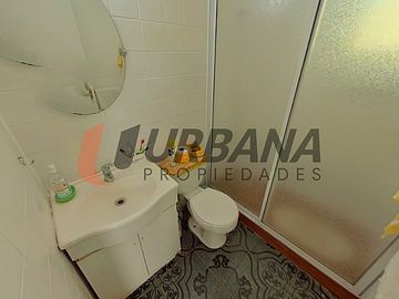 CASA CON EXCELENTE UBICACIÓN LA FLORIDA
