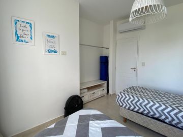 VENTA, CASA, COSTA ESMERALDA, BARRIO SENDEROS IV, LOTE AL 300, 4 AMBIENTES