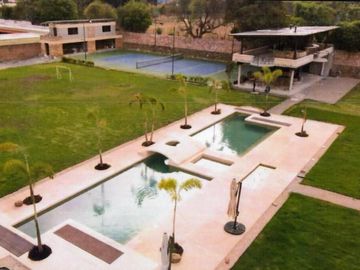 CASA DE CAMPO NUEVA EN VENTA EN COTO TEPOZTLAN.