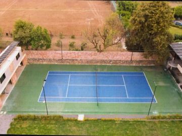 CASA DE CAMPO NUEVA EN VENTA EN COTO TEPOZTLAN.