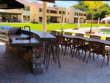 CASA DE CAMPO NUEVA EN VENTA EN COTO TEPOZTLAN.