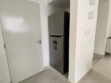 ALQUILER TEMPORAL, CASA, BARRIO BOSQUE, LOTE AL 100, 5 AMBIENTES