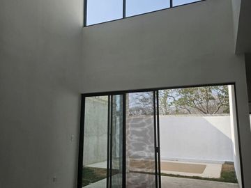 VENTA CASA DE DOS PISOS EN RESIDENCIAL INARA, CHOLUL, MÉRIDA, YUCATÁN