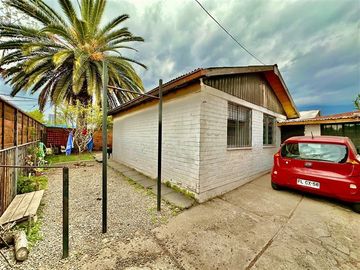 Casa en Venta en Fidias 700