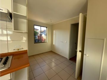 CURAUMA / JARDINES DEL LAGO / OPORTUNIDAD HERMOSA Y GRAN CASA