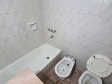 2 DORMITORIOS CON GRAN BALCON! APTO BANCOR!