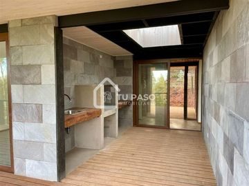 Casa en Venta en Acceso Pichilemu