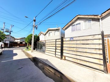Se Vende Casa En Villa El Sol, Maipú