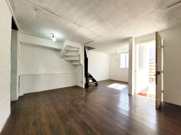Se Vende Casa En Villa El Sol, Maipú