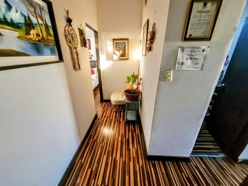 Se Vende Casa De Dos Pisos En Villa El Sol, Maipú