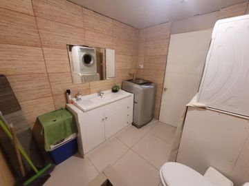 Se Vende Casa De Dos Pisos En Villa El Sol, Maipú