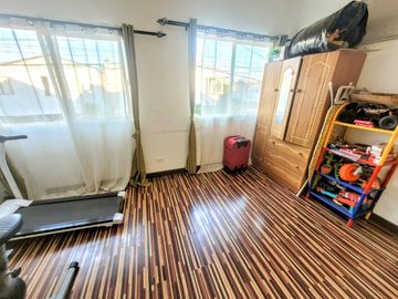 Se Vende Casa De Dos Pisos En Villa El Sol, Maipú