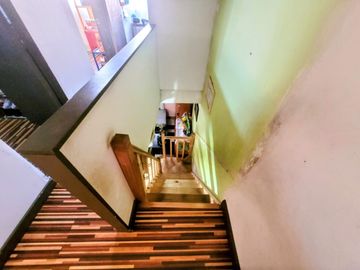 Se Vende Casa De Dos Pisos En Villa El Sol, Maipú