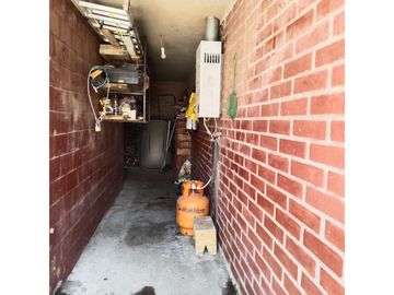 Se Vende Casa De Dos Pisos En Villa El Sol, Maipú