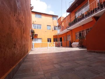 CASA EN VENTA EN SAN FELIPE DE JESUS, GUSTAVO A. MADERO.