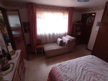 CASA EN VENTA EN SAN FELIPE DE JESUS, GUSTAVO A. MADERO.