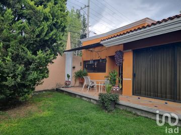 CASA EN VENTA PUERTA DE HIERRO