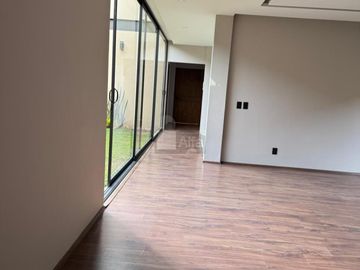 Venta casa nueva en cerrada con vigilancia Herradura