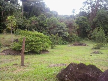 PROPIEDADES EN LINDO CONDOMINIO DE CAMPO