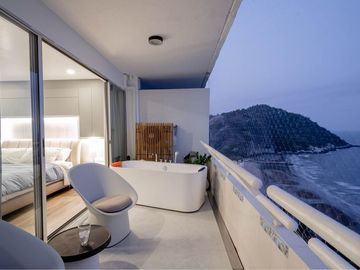 2 Bedroom Condo for Sale at Milford Paradise