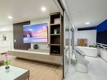 2 Bedroom Condo for Sale at Milford Paradise