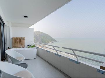 2 Bedroom Condo for Sale at Milford Paradise