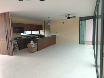 En Venta Casa tipo Townhouse en la Col. México Oriente en Mérida, Yuc (3Rec)