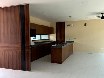 En Venta Casa tipo Townhouse en la Col. México Oriente en Mérida, Yuc (3Rec)