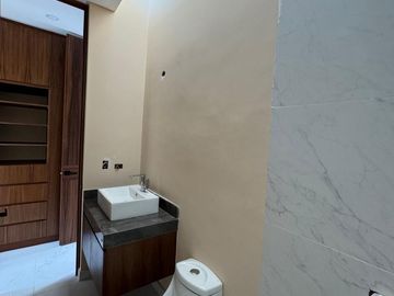 En Venta Casa tipo Townhouse en la Col. México Oriente en Mérida, Yuc (3Rec)