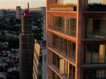 DEPARTAMENTO DE LUJO EN VENTA TORRE LEGACY ANDARES