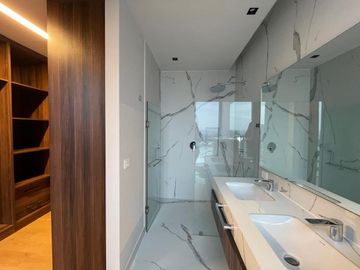 DEPARTAMENTO DE LUJO EN VENTA TORRE LEGACY ANDARES
