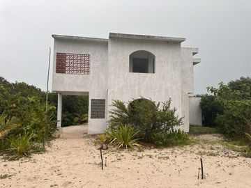 Villadelina. Beachfront property and bungalows