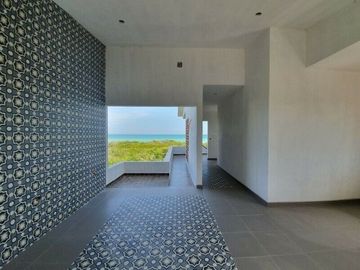 Villadelina. Beachfront property and bungalows
