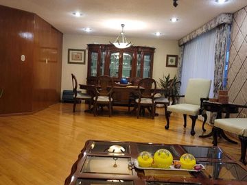 Casa en venta en Paseos de Taxqueña, Coyoacán, CDMX.