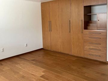 Casa en Venta en Chimalistac, recién remodelada