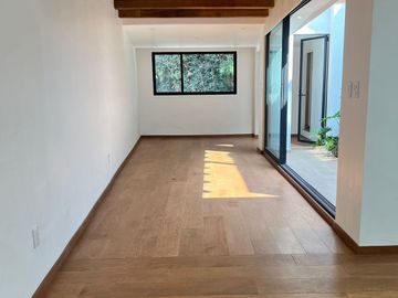 Casa en Venta en Chimalistac, recién remodelada